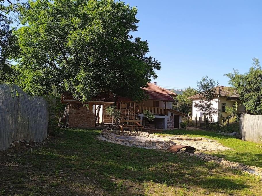 Ижата - Топлина И Уют Borovitsa Εξωτερικό φωτογραφία